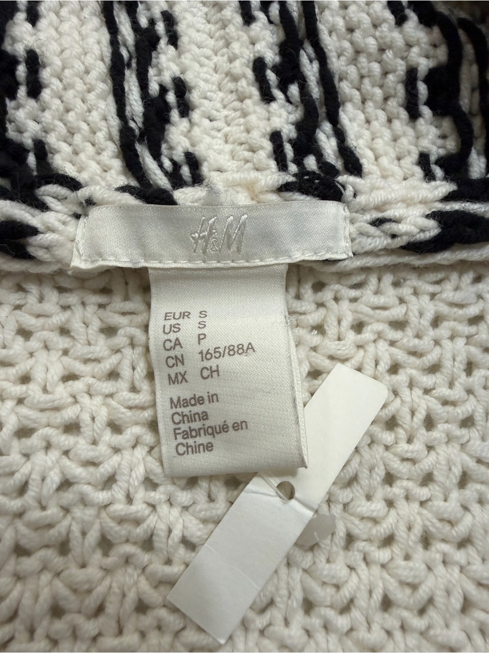 H&M White and Black Open-Knit cardigan - Picture 9 of 10